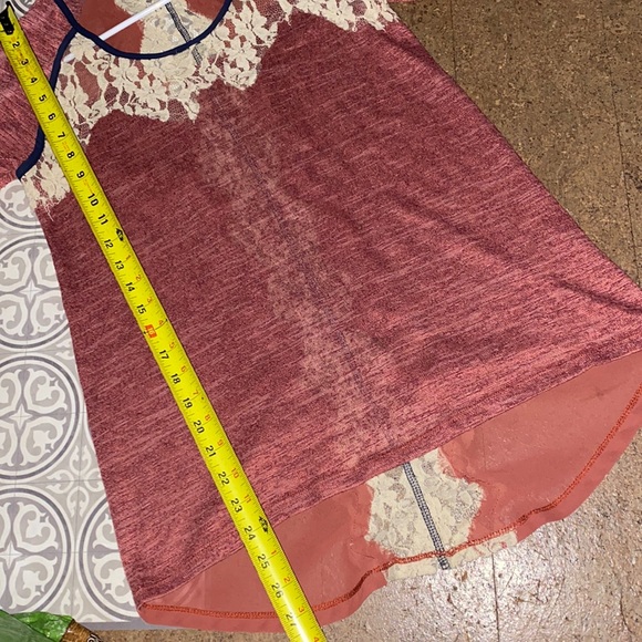 Women’s BKE  Lace Detail Top - Picture 8 of 9